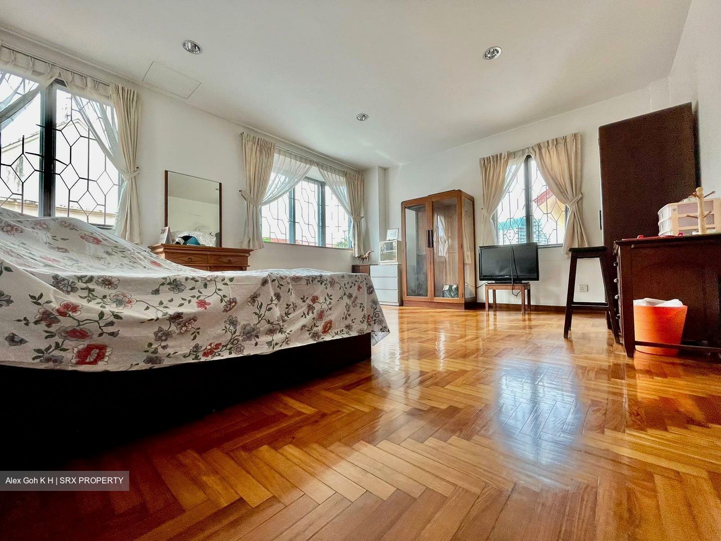 Sennett Estate (D13), Semi-Detached #393466581